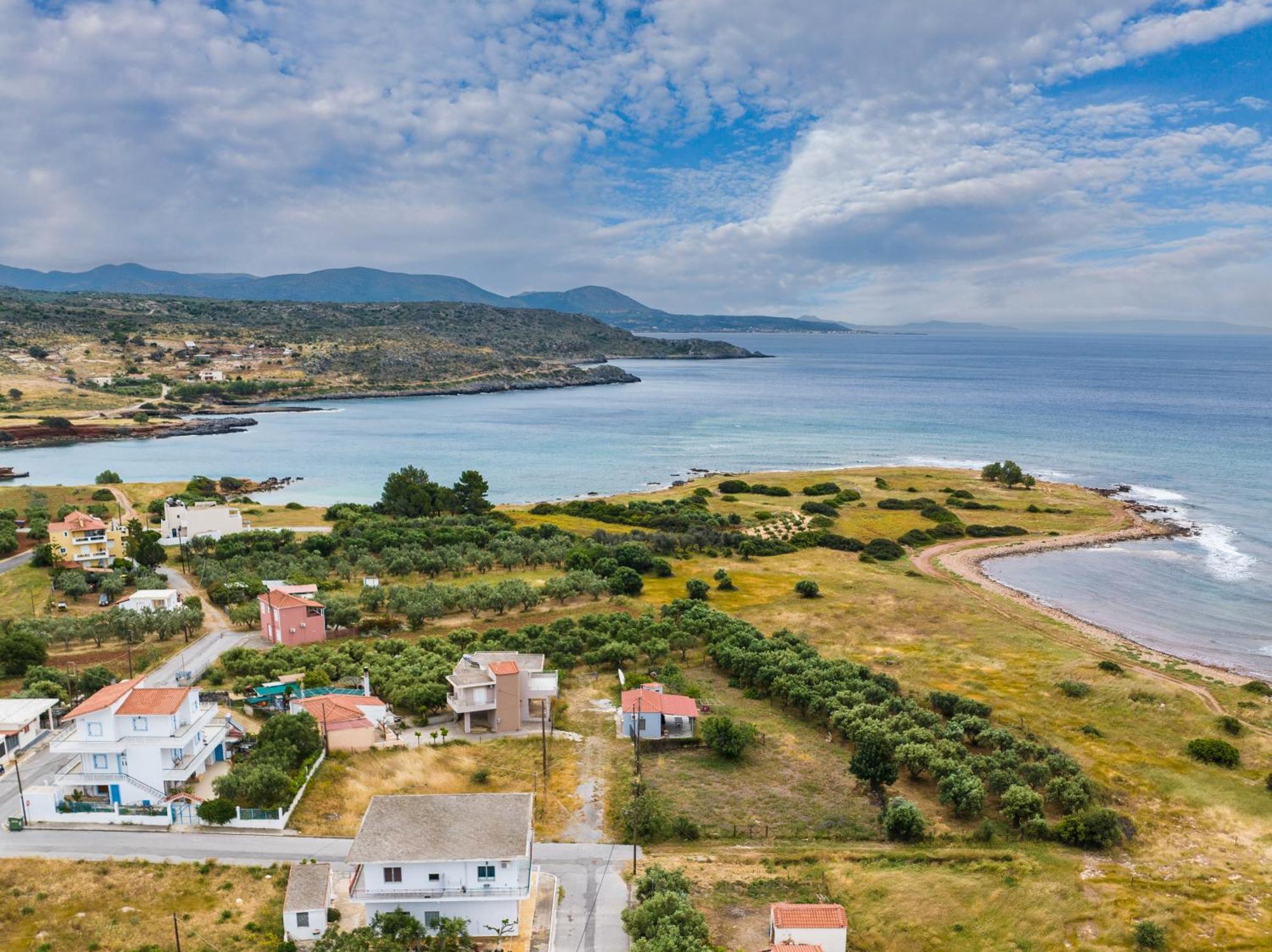 Laconia Domus - * Plitra